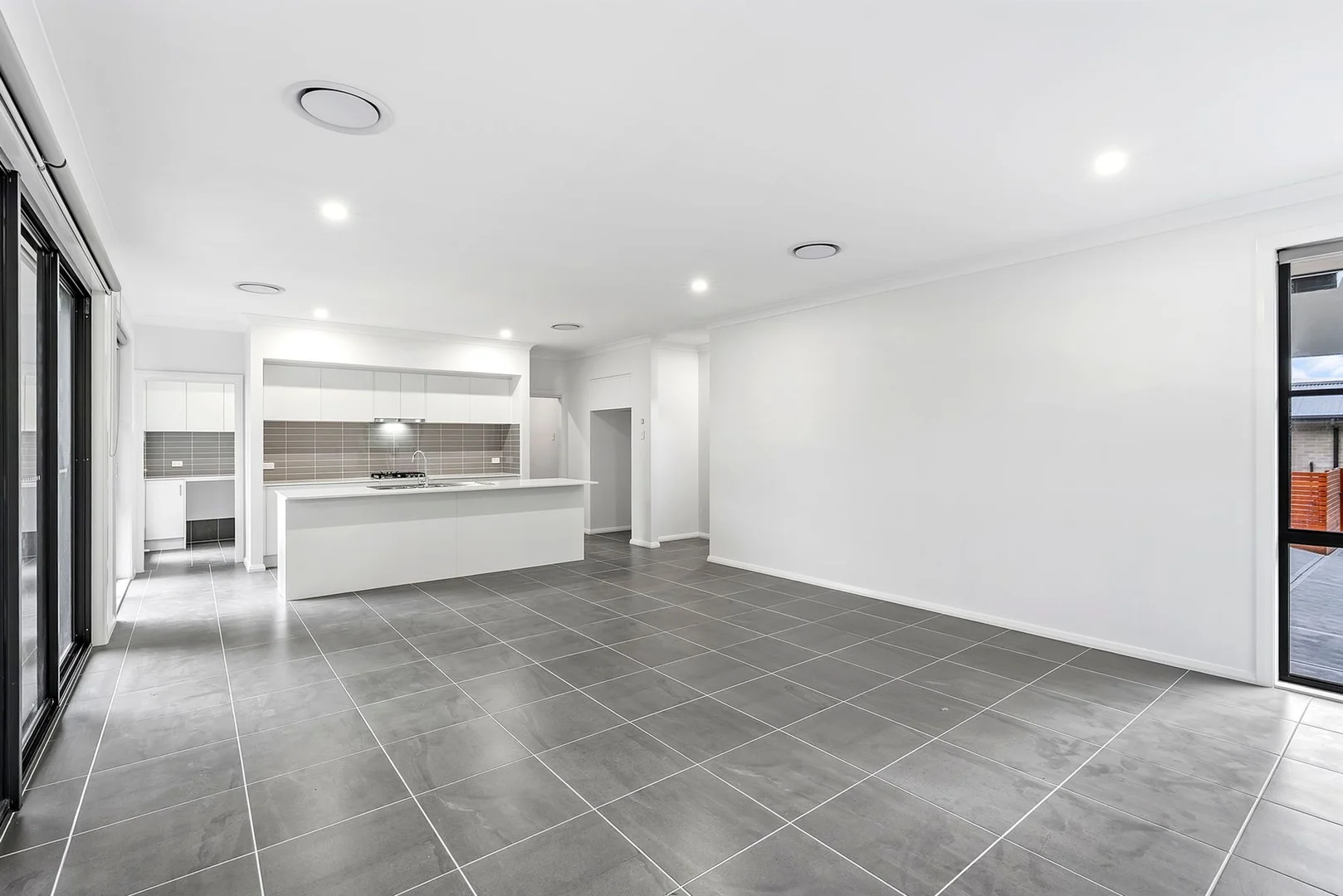 Additional image 4 of 58B Jonathan Street, Eleebana NSW 2282
