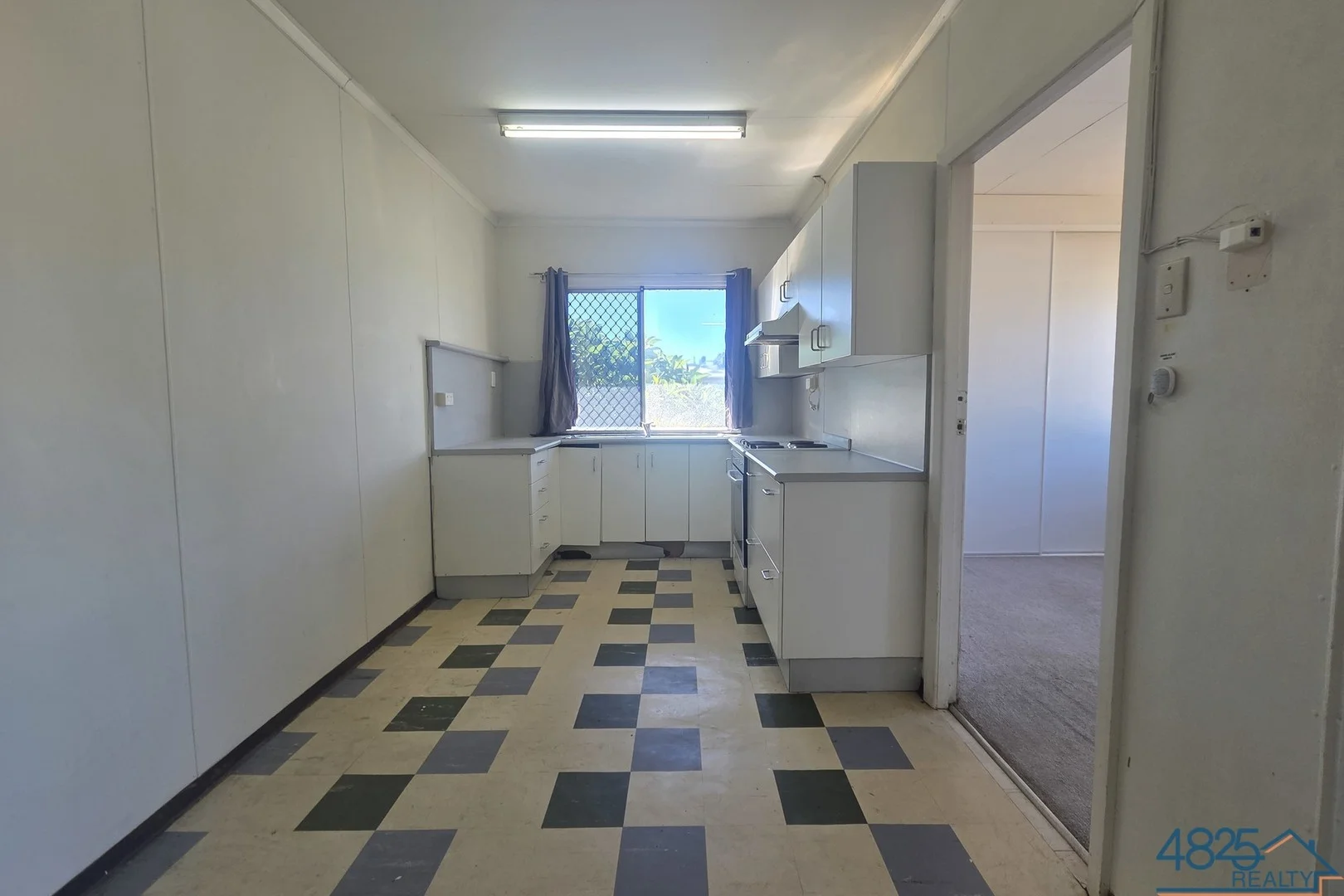 5/8 Seventh Avenue, Mount Isa QLD 4825