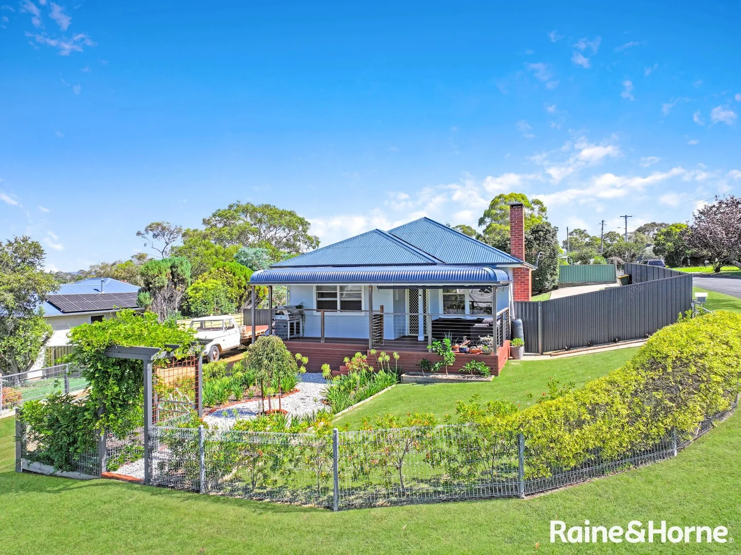 12 Hill Street, West Bathurst NSW 2795