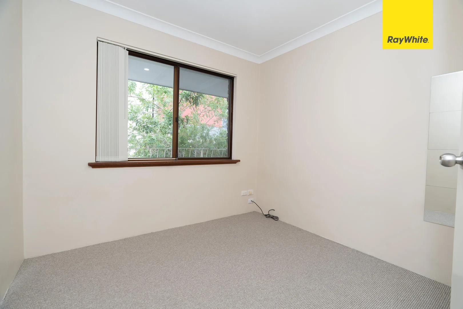 Additional image 9 of 5/2 Waroonga Road, Nedlands WA 6009
