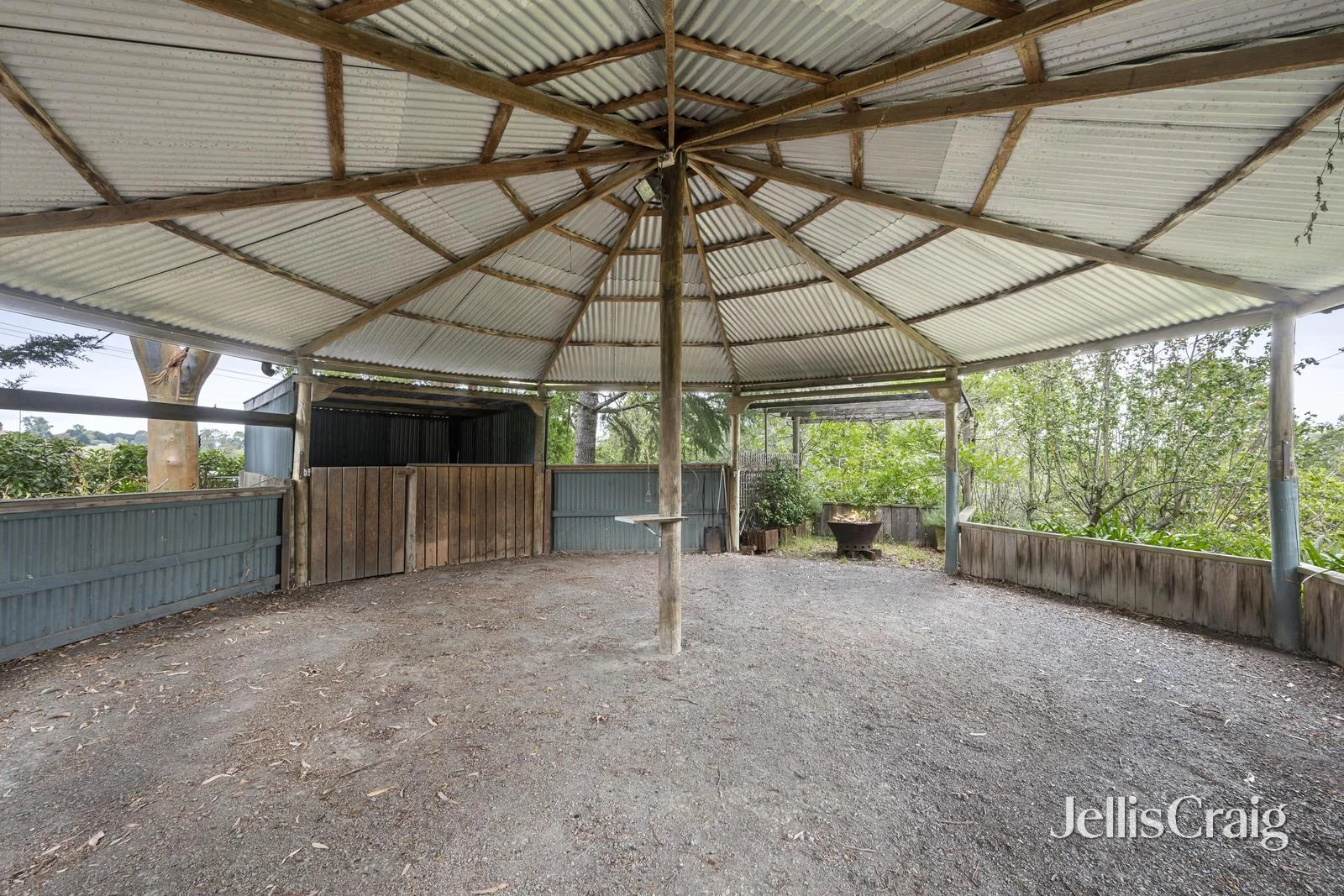 Additional image 25 of 55 English Street, Seville VIC 3139