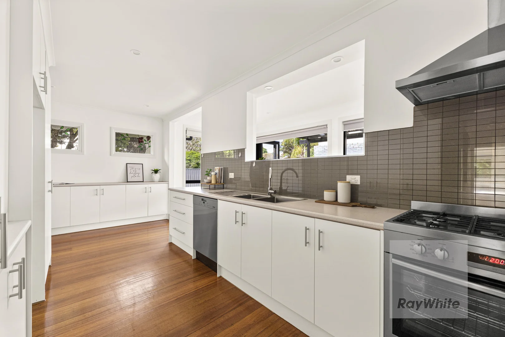 Additional image 6 of 8 Busst Drive, Watsonia North VIC 3087