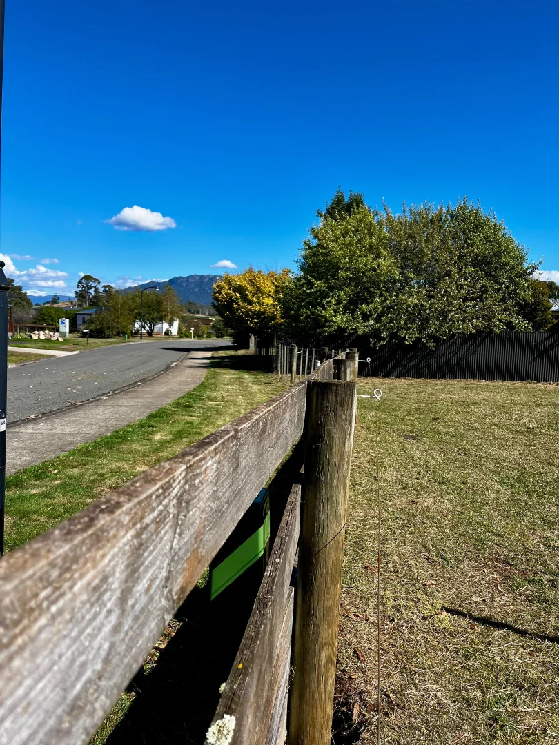 Additional image 6 of 2 Annie Place, Sheffield TAS 7306