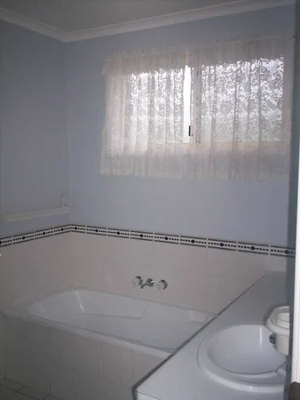 Additional image 4 of 7 Kerry Court, New Auckland QLD 4680