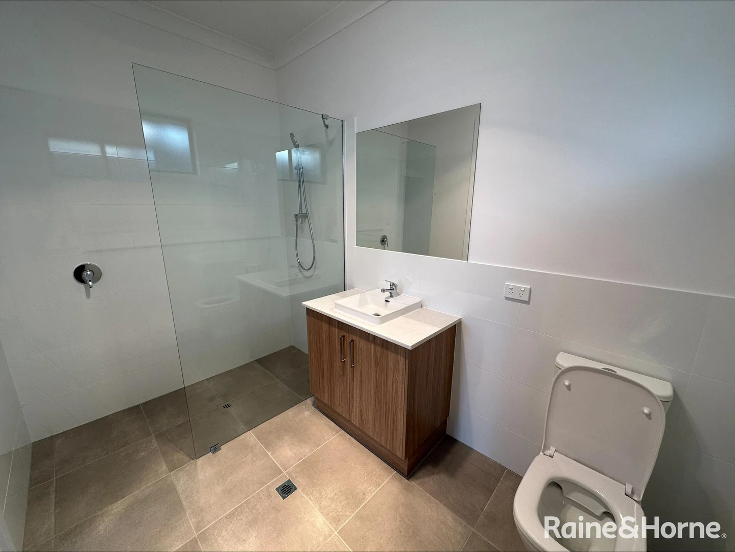 Additional image 5 of 2/4 Angle Vale Road, Evanston Gardens SA 5116
