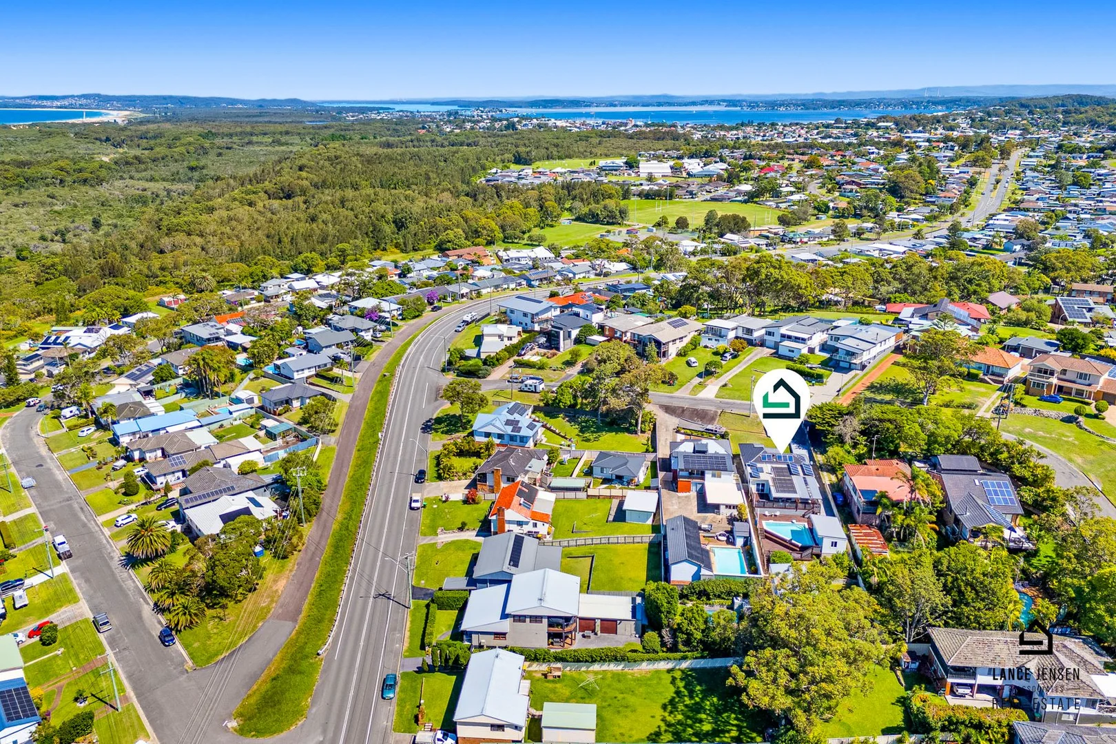 Additional image 28 of 32 Brentor Street, Belmont North NSW 2280