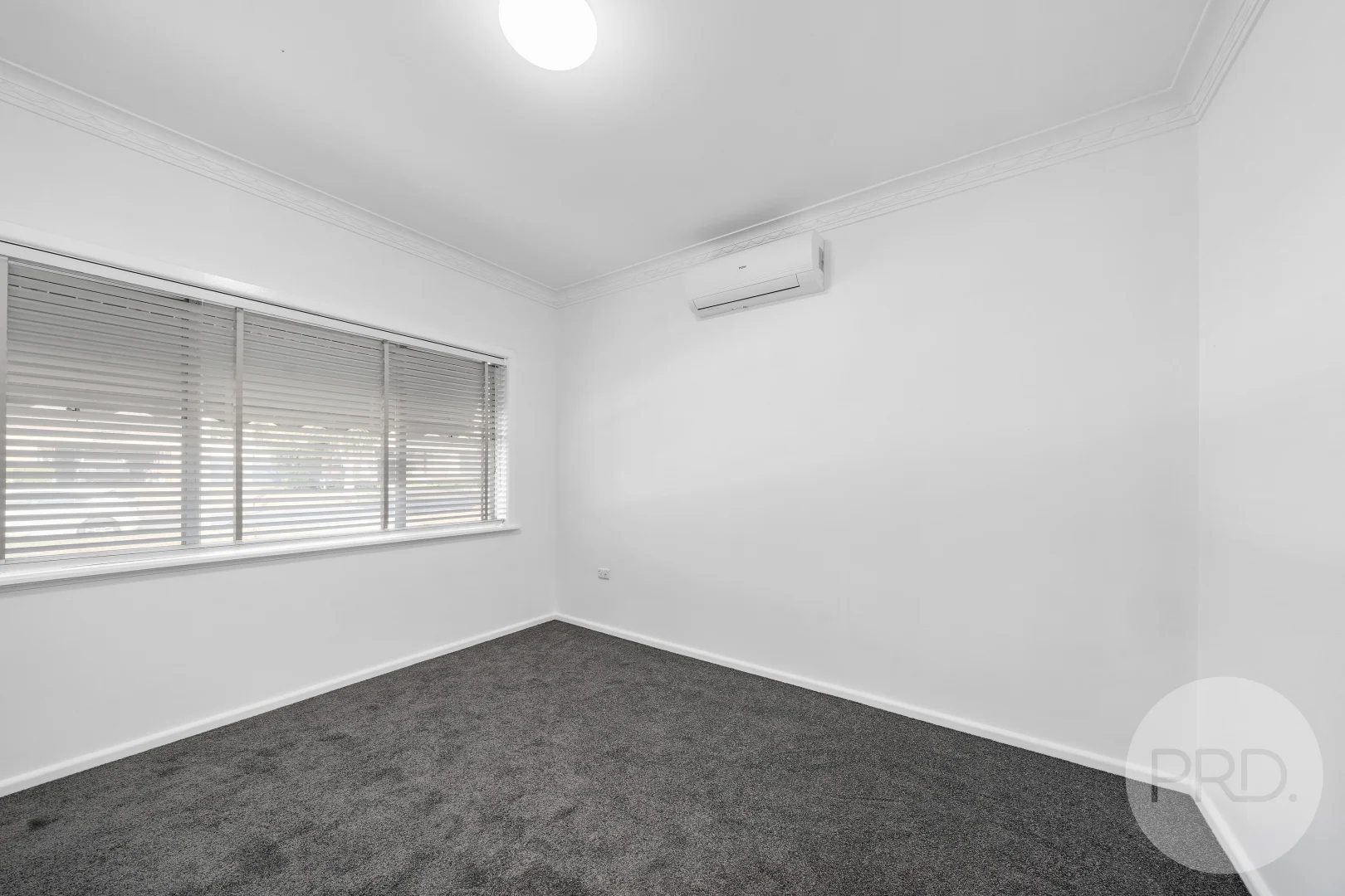 Additional image 5 of 42 Nixon Cres, Tolland NSW 2650