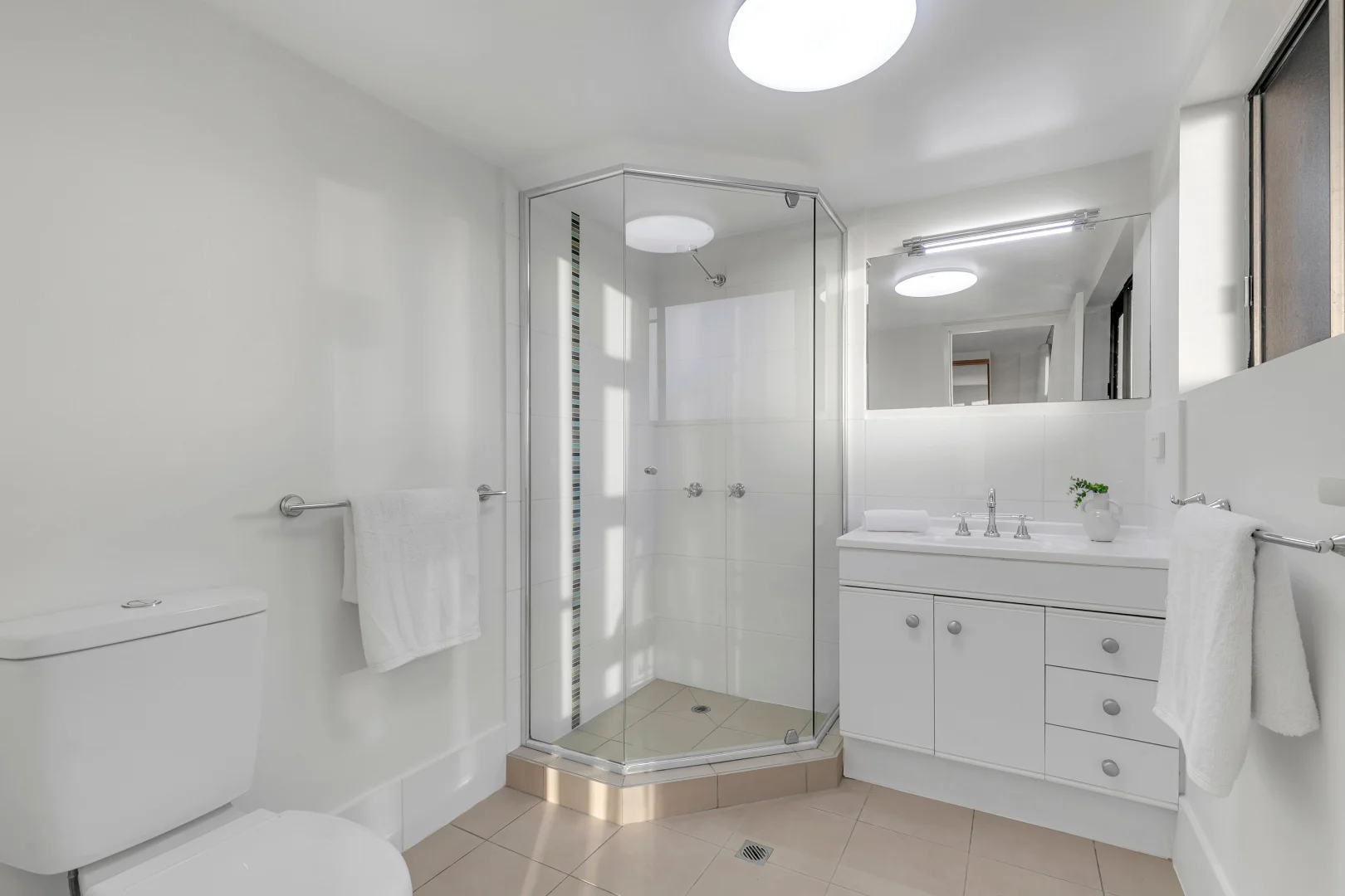 Additional image 8 of 24/72 Sandford Street, St Lucia QLD 4067