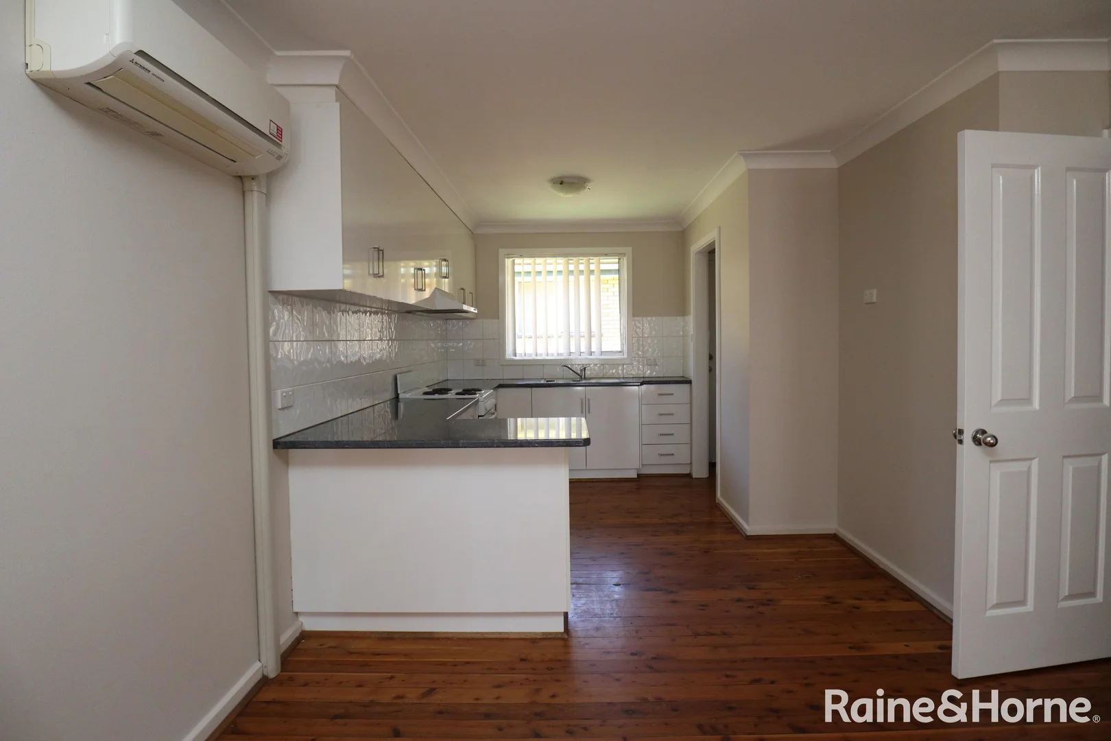 Additional image 4 of 2/3 Joyes Place, Tolland NSW 2650