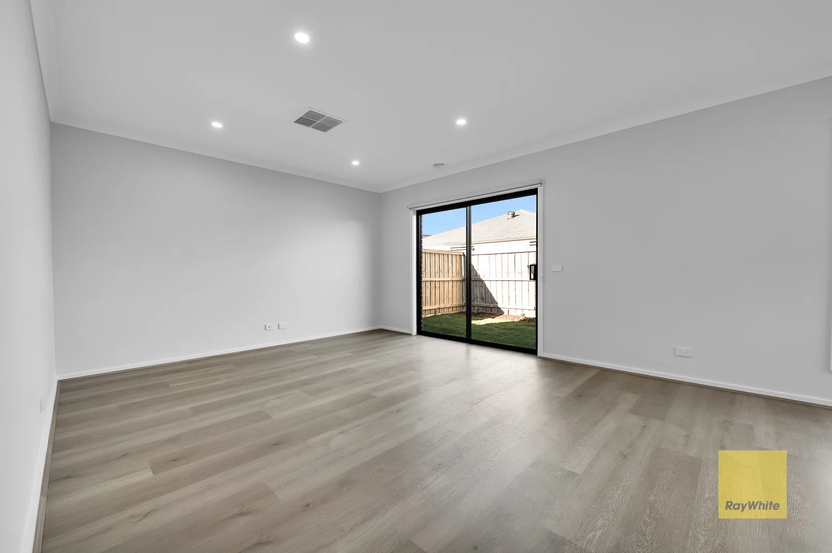 Additional image 3 of 25 Vincenza Avenue, Truganina VIC 3029