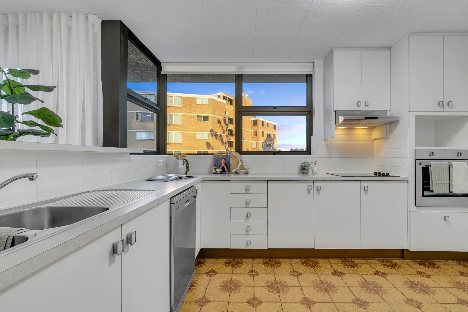Additional image 6 of 24/72 Sandford Street, St Lucia QLD 4067