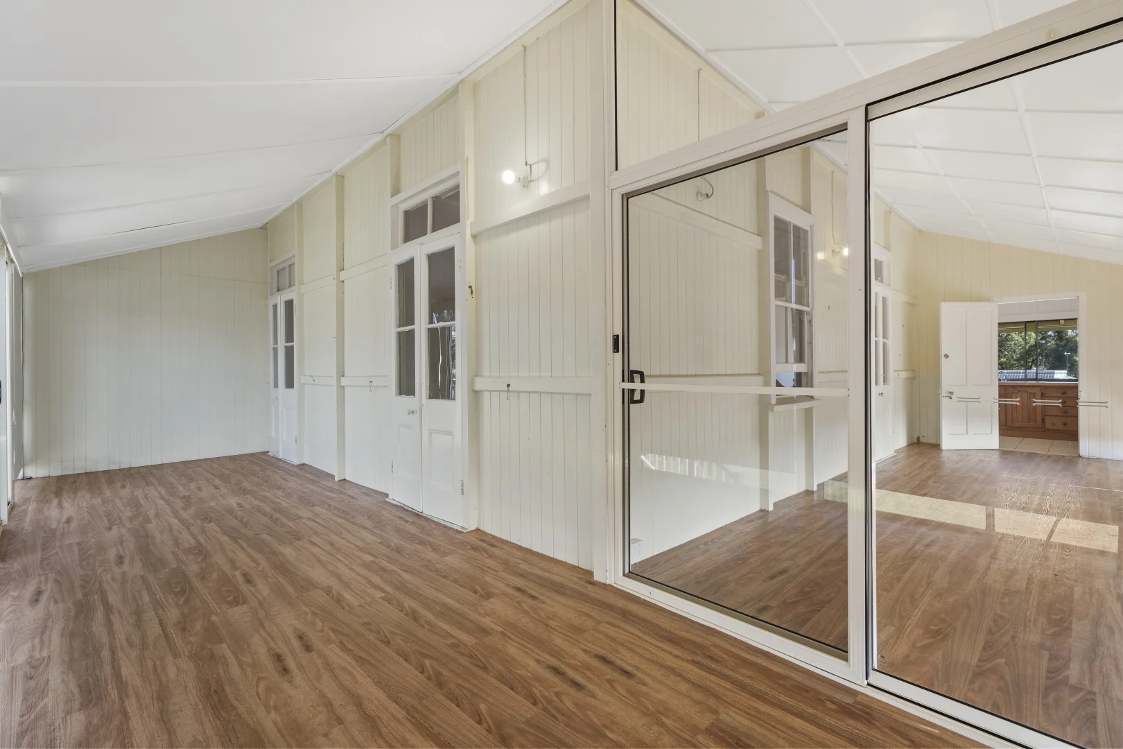 Additional image 10 of 54 Muriel Street, Redland Bay QLD 4165