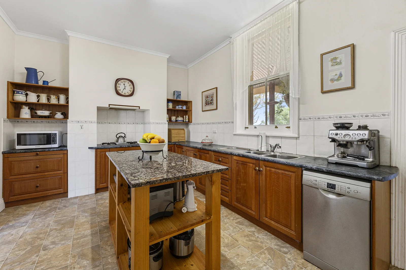 Additional image 8 of 226 Avoca Dell Drive, Murray Bridge East SA 5253
