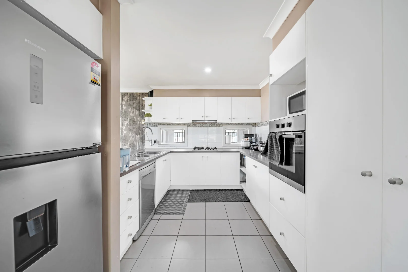 Additional image 3 of 2 Babich Court, Holmview QLD 4207