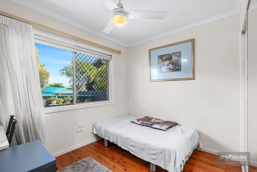 Additional image 7 of 2/5 Denyer Street, Wilsonton QLD 4350