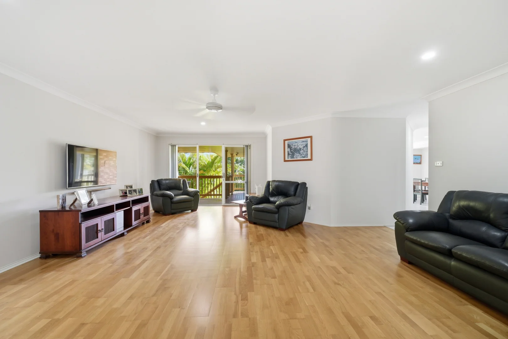 Additional image 2 of 321 Crestwood Drive, Port Macquarie NSW 2444