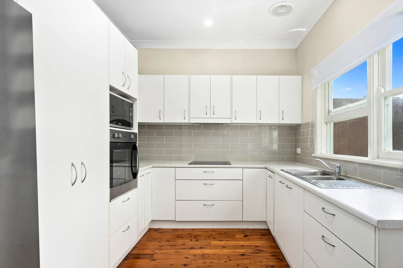 Additional image 3 of 22 Kapooka Avenue, Dapto NSW 2530