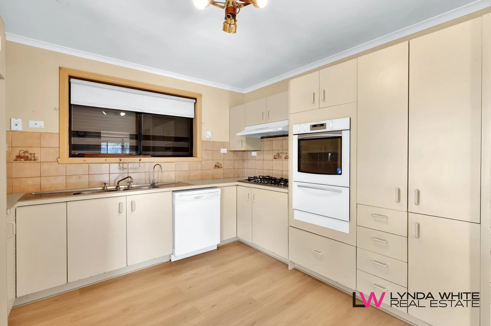 Additional image 6 of 3 Songlark Cres, Werribee VIC 3030