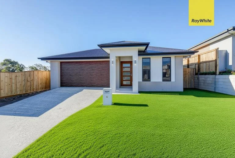 8 Hardie Street, Ripley QLD 4306