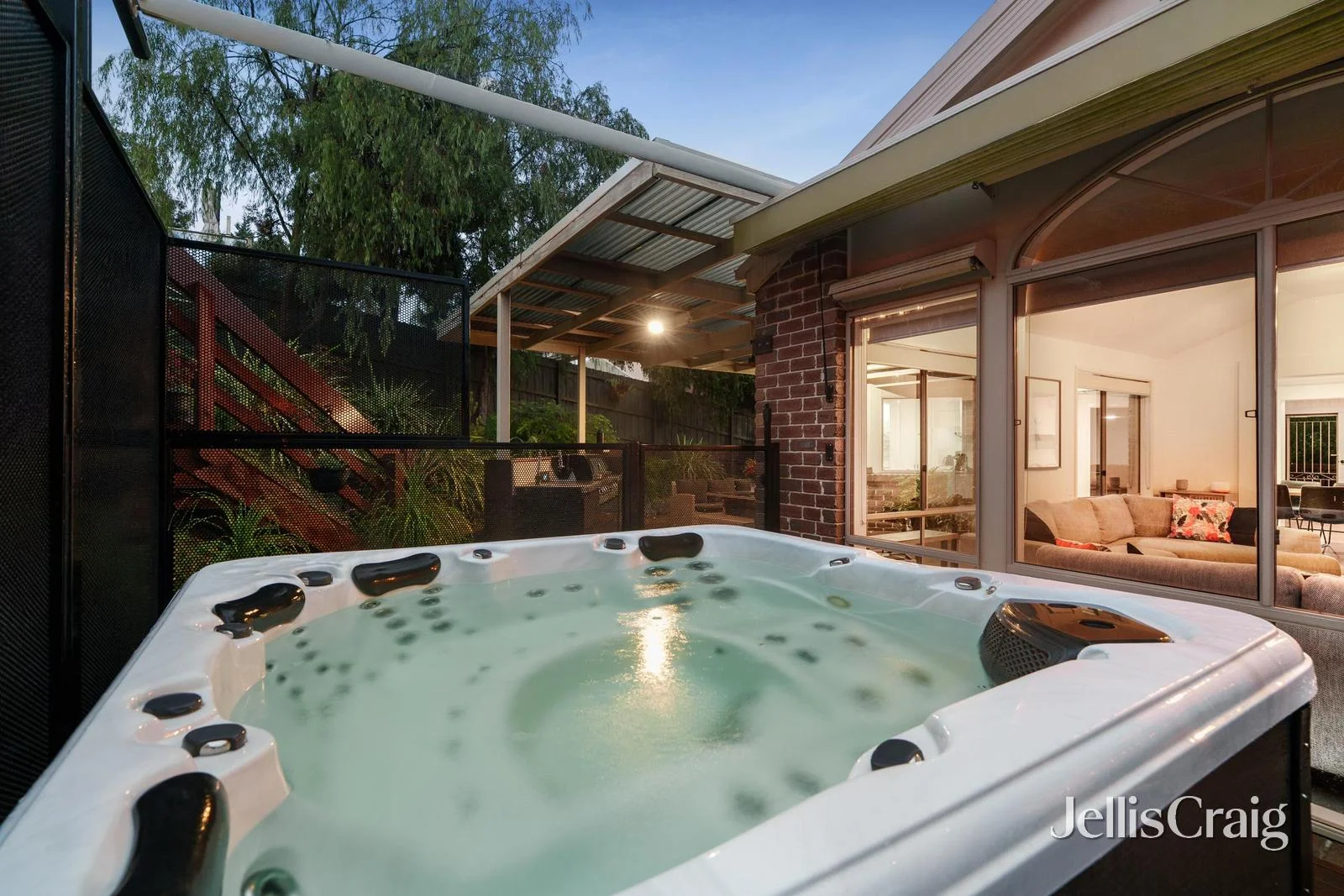 Additional image 19 of 3 Barnsdale Way, Ringwood North VIC 3134