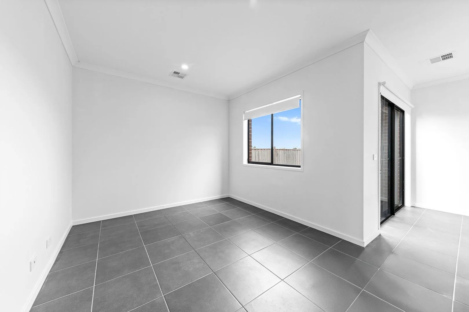 Additional image 4 of 484 Casey Fields Boulevard, Cranbourne East VIC 3977