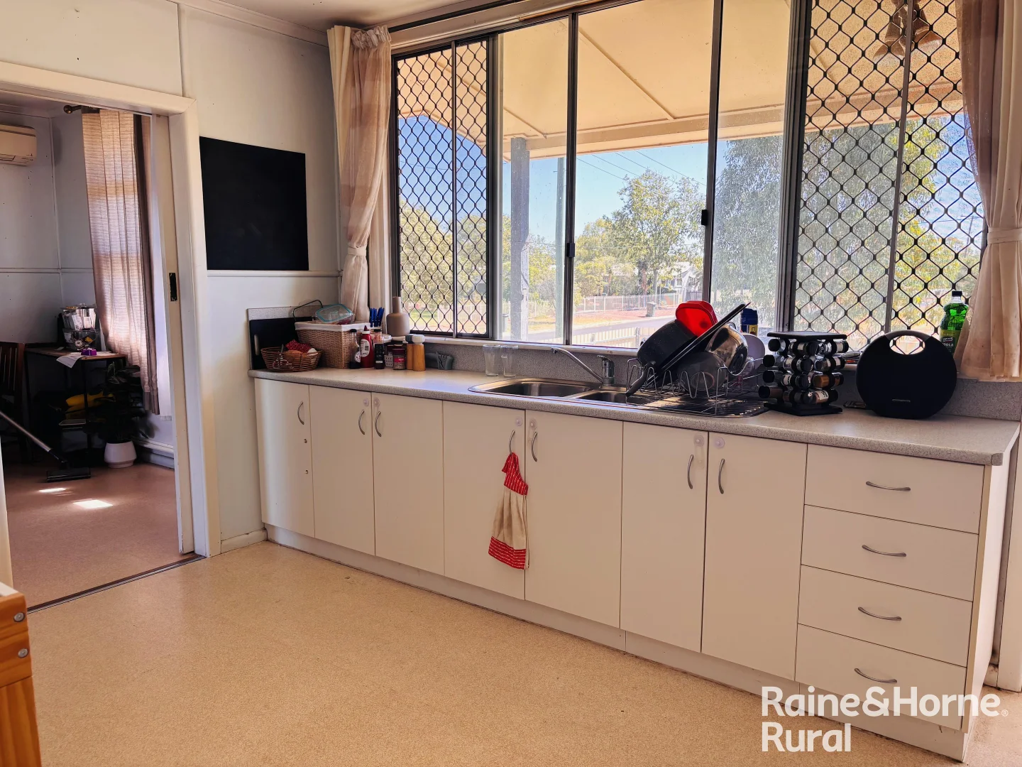Additional image 4 of 33 Foott Street, Roma QLD 4455