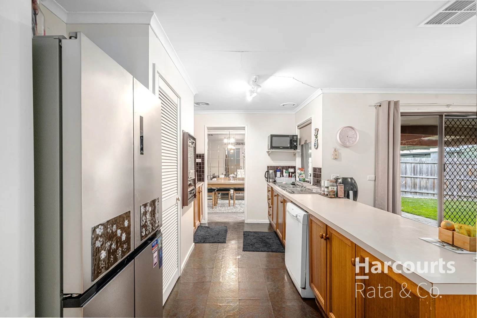 Additional image 2 of 1 Dalray Close, Mill Park VIC 3082