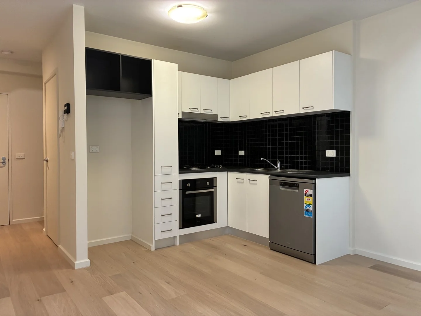 907/87 Franklin Street, Melbourne VIC 3000