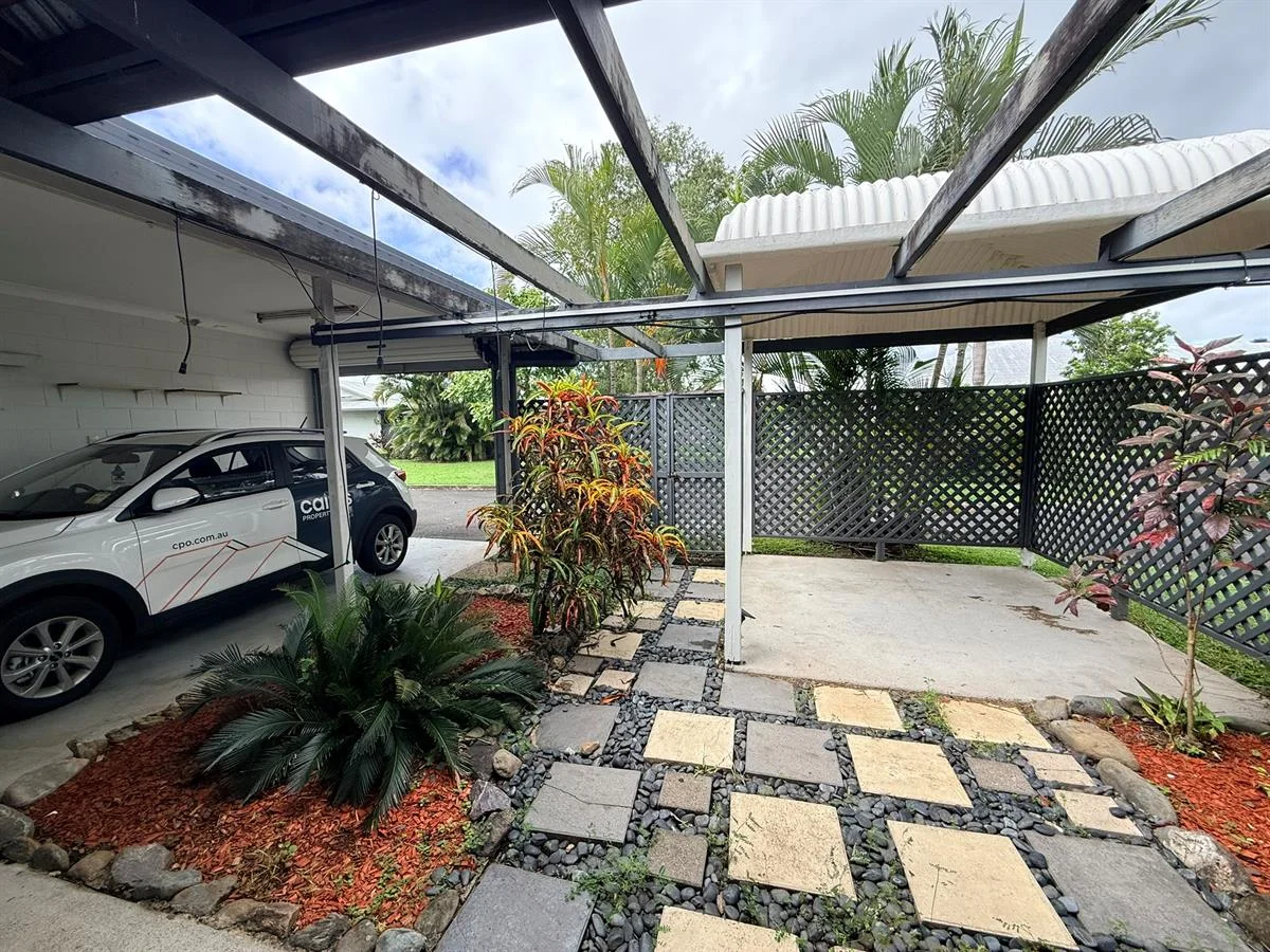 Additional image 3 of 9/389-397 McCoombe Street, Mooroobool QLD 4870