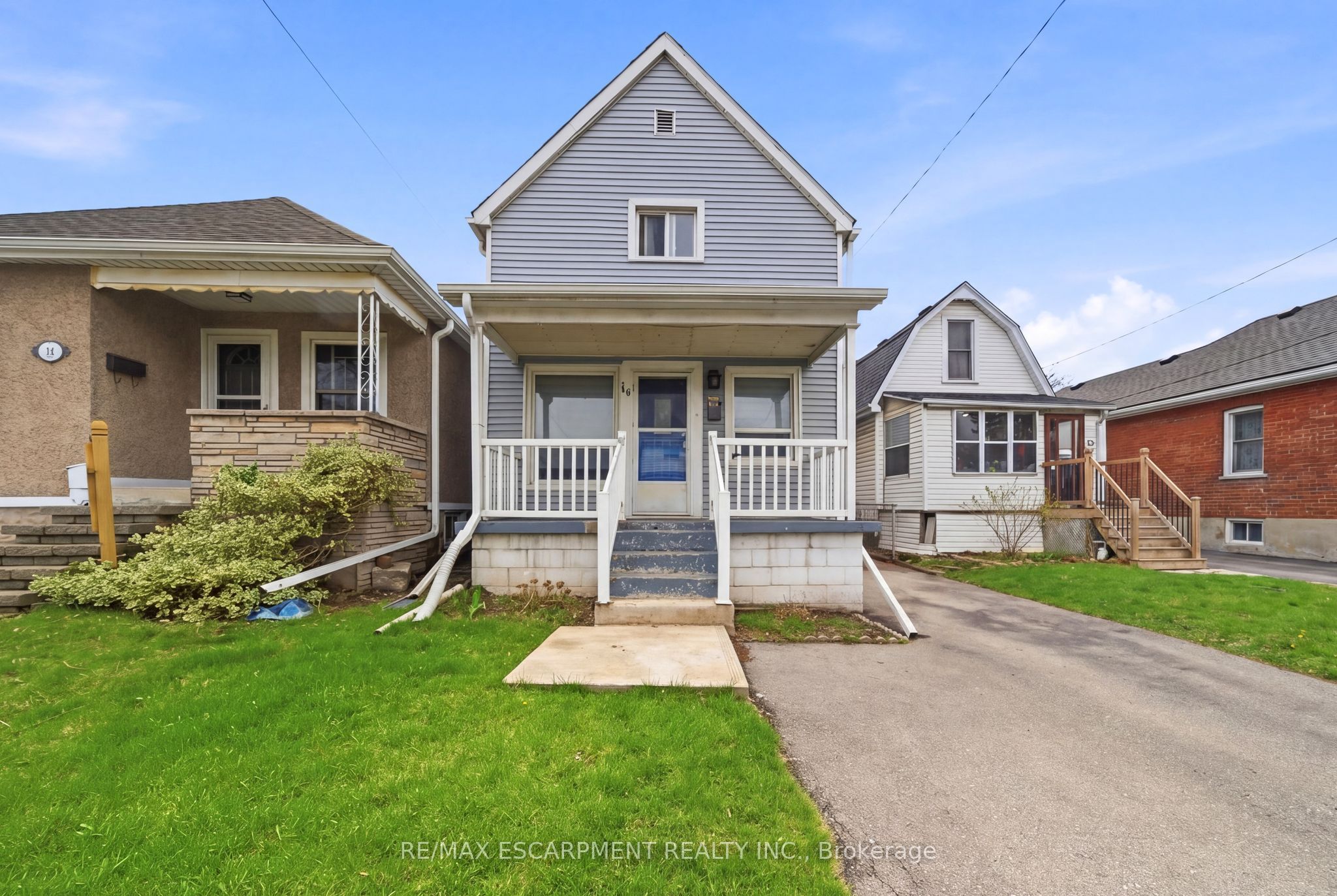 14 Newlands Avenue, Hamilton, ON, L8H 2T5
