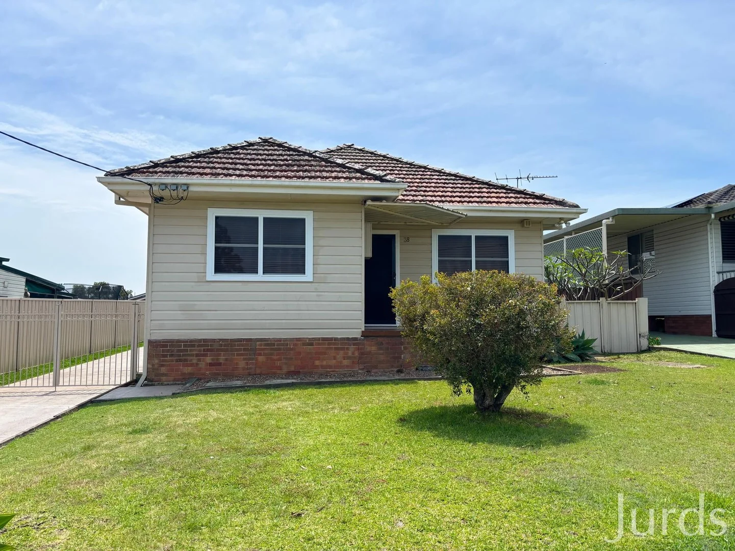 38 Burnett Street, Cessnock NSW 2325
