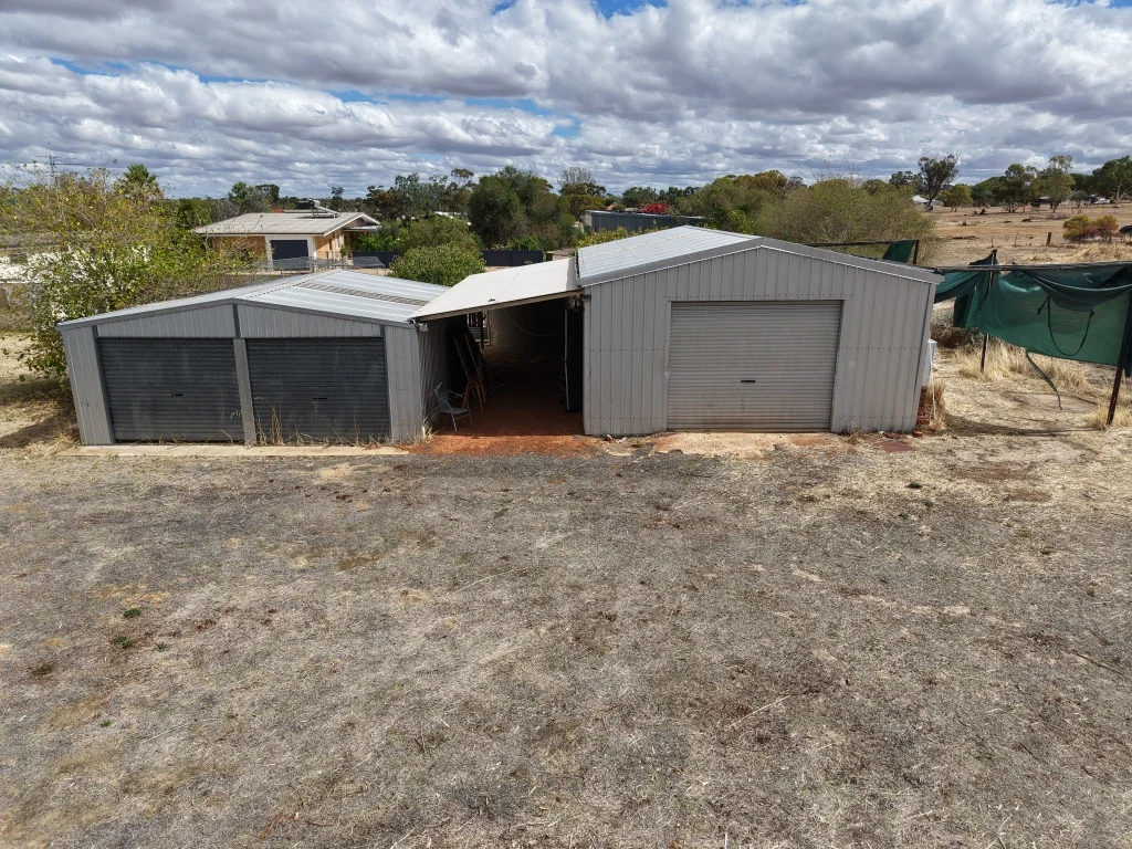 17 Loudon Street, Quairading WA 6383