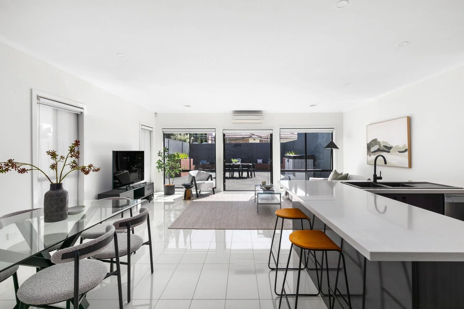 Additional image 3 of 17 Marigold Crescent, Gowanbrae VIC 3043