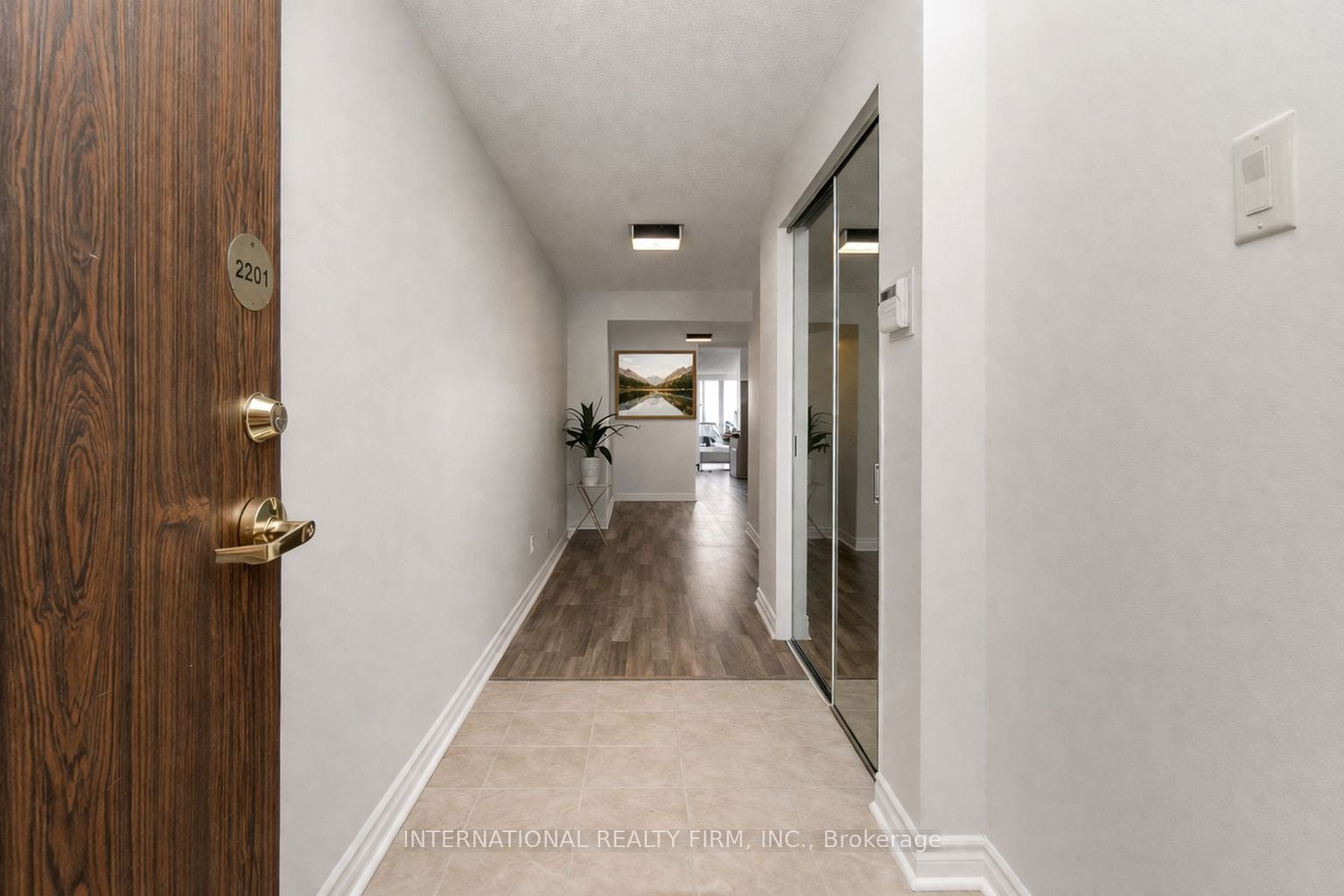 Additional image 3 of 2201-3650 Kaneff Crescent, Mississauga, ON, L5A 4A1