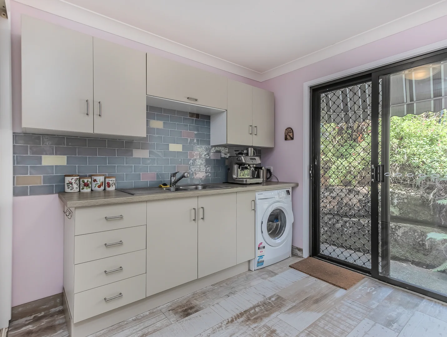 Additional image 13 of 18 Flinders Way, Ocean Shores NSW 2483