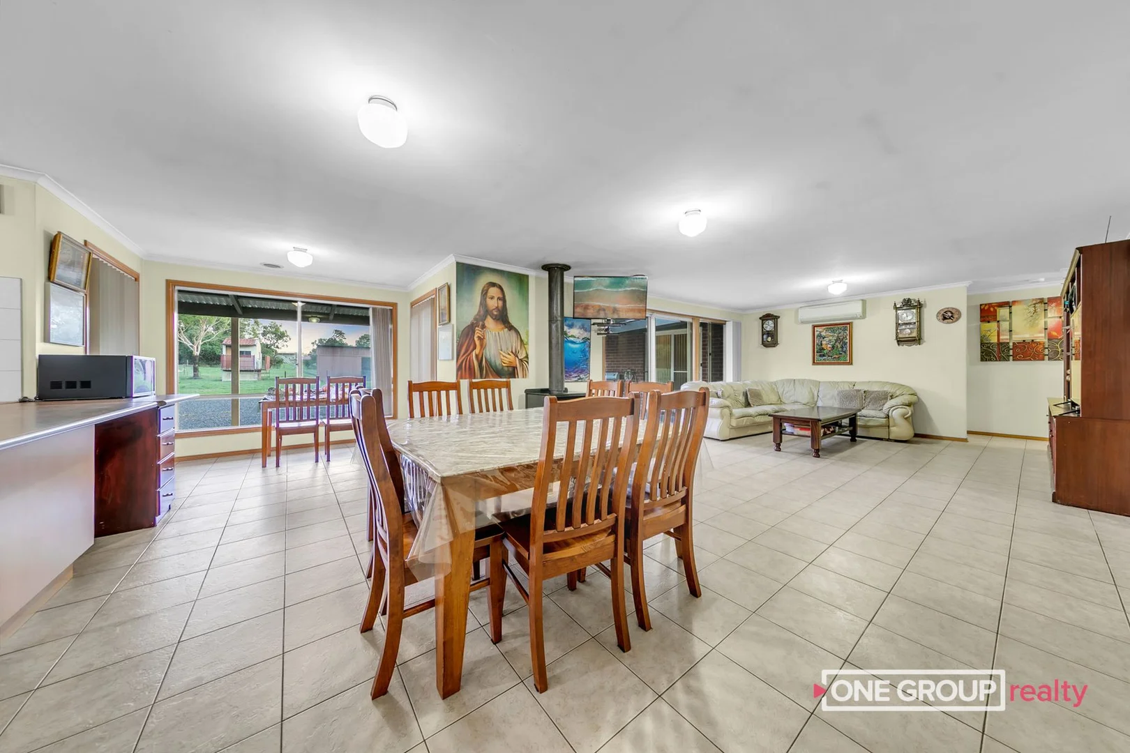 Additional image 5 of 75 Captain Pearson Drive, Mickleham VIC 3064