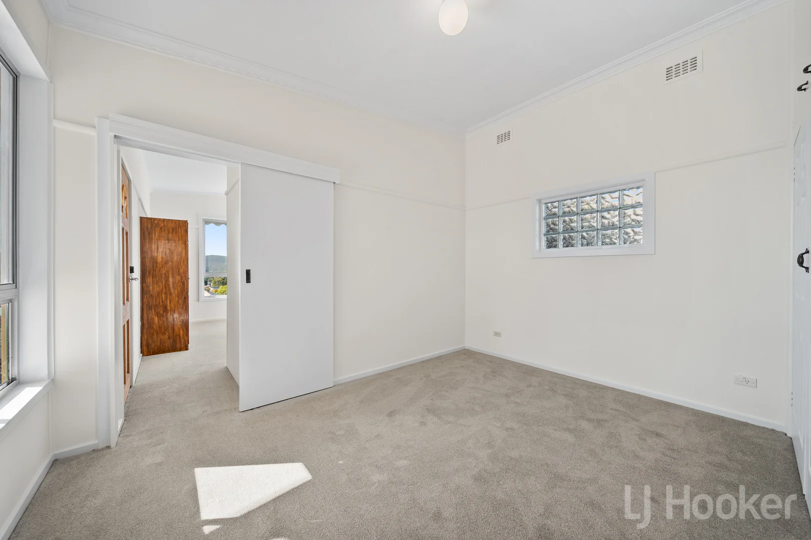 Additional image 16 of 26 Kinkora Place, Crestwood NSW 2620