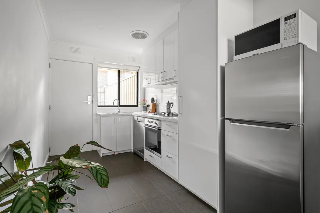 1/14 Hampton Road, Essendon VIC 3040