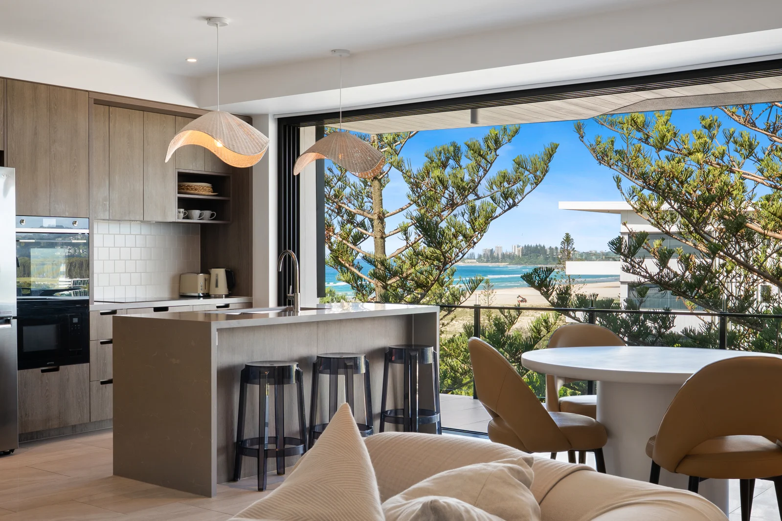 703/106 Pacific Parade, Bilinga QLD 4225