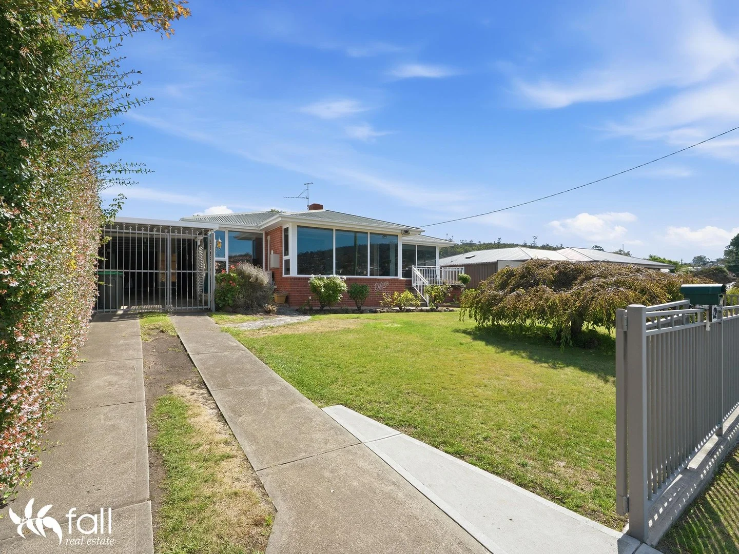 12 Ford Parade, Lindisfarne TAS 7015