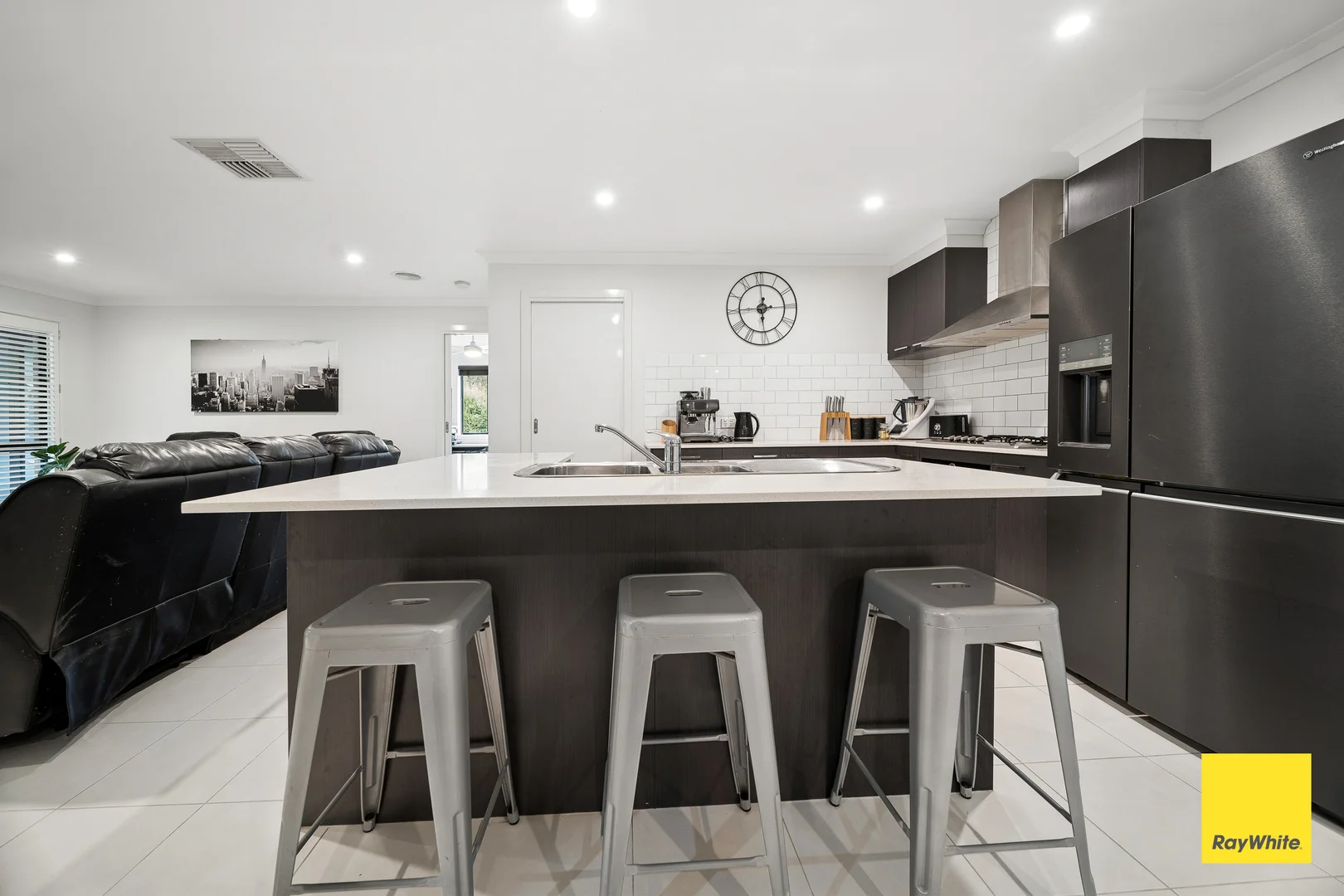 Additional image 9 of 6 Merlot Close, Maiden Gully VIC 3551