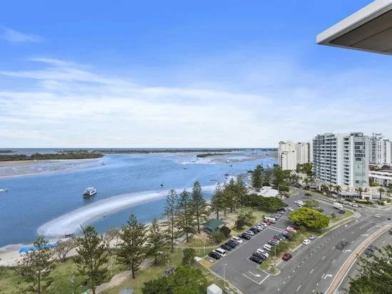 1402/372 Marine Parade, Labrador QLD 4215 photo 2