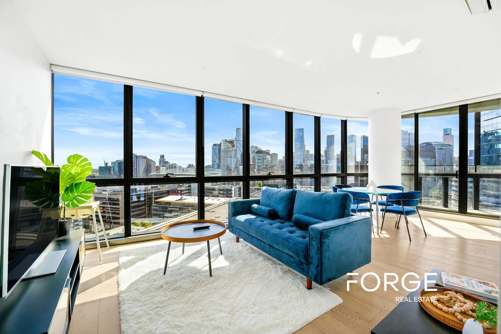 1803N/883 Collins Street, Docklands VIC 3008