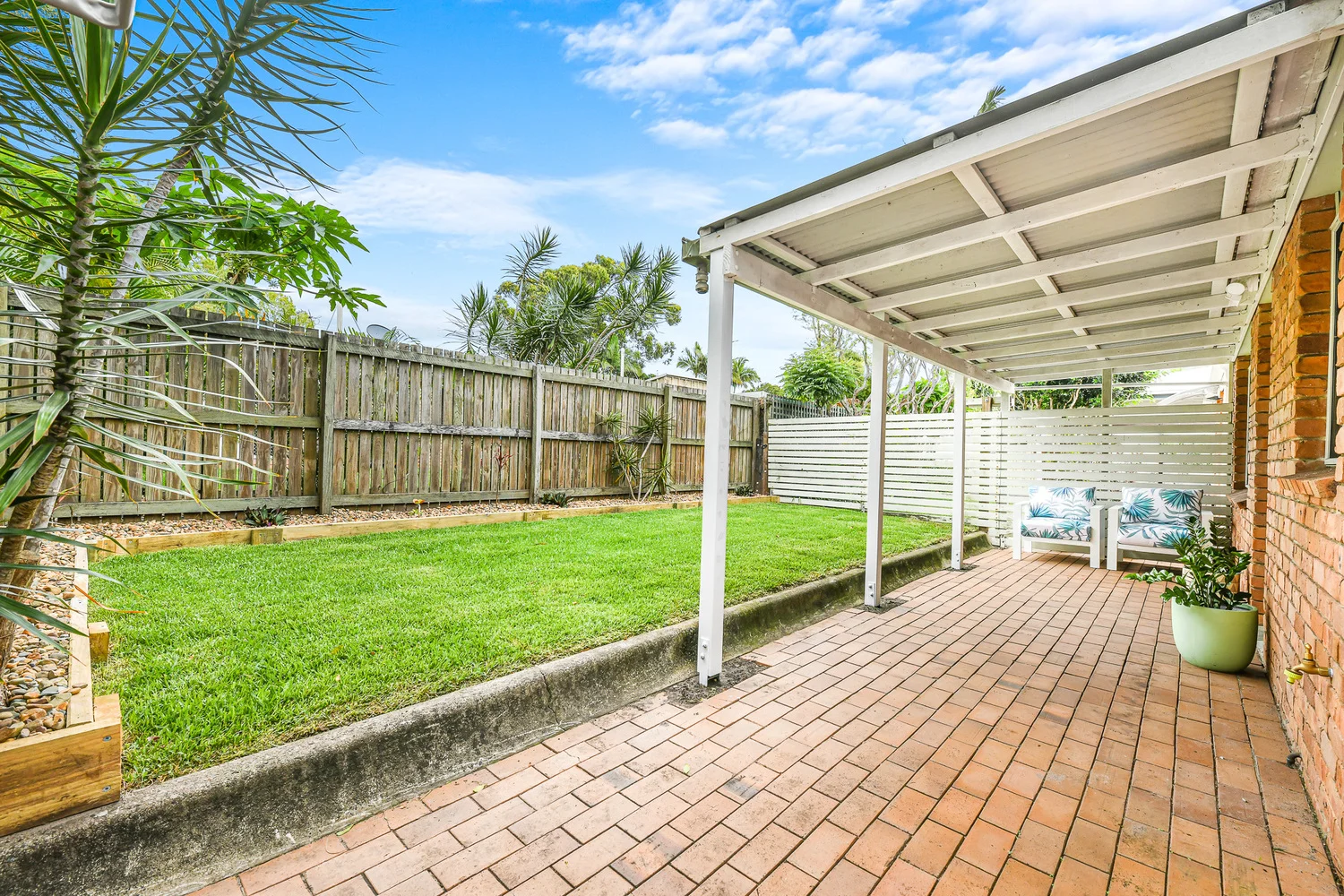 Additional image 17 of 1/5 GAMBAN Esplanade, Currimundi QLD 4551