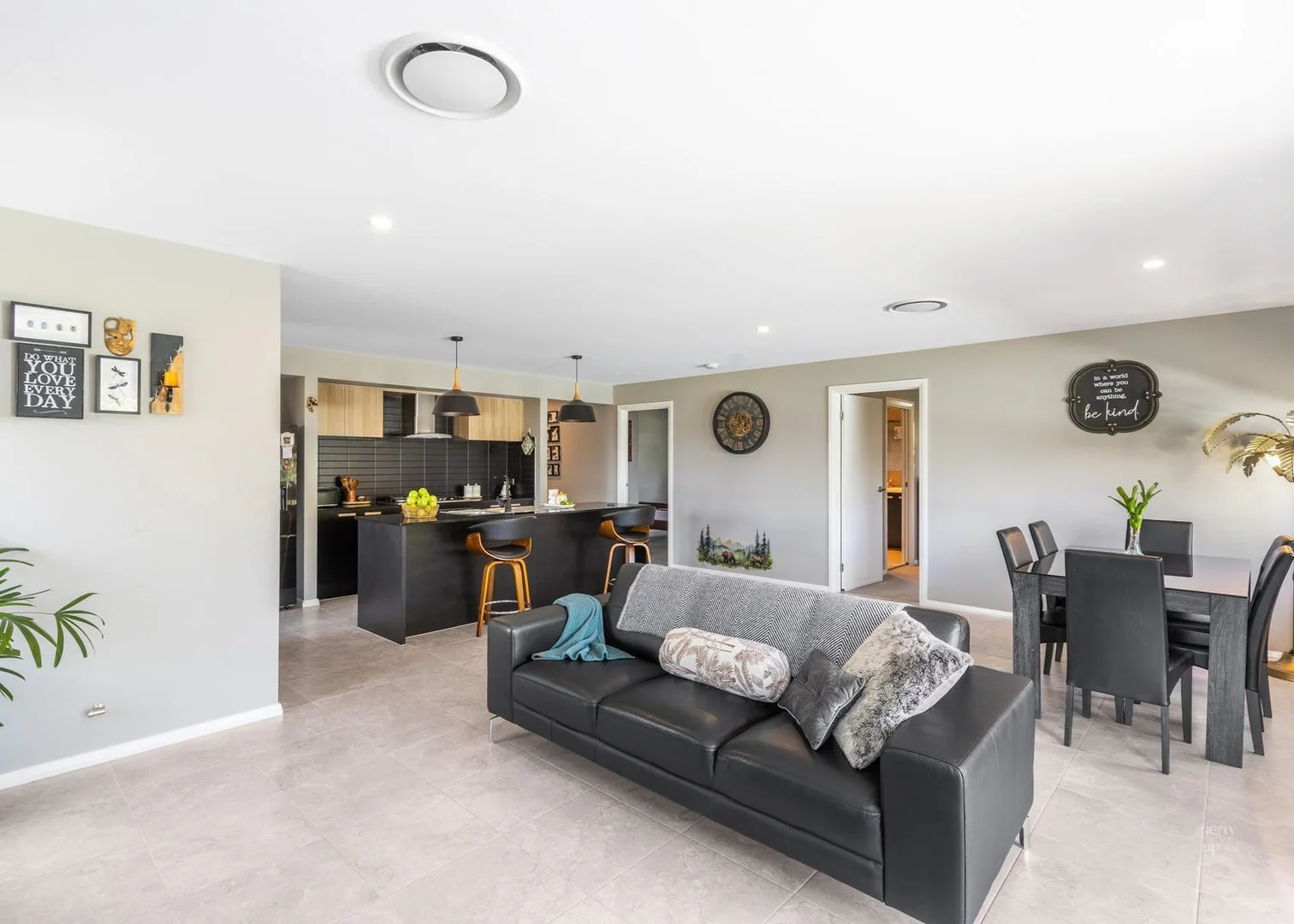 Additional image 11 of 10 Grand Parade, Rutherford NSW 2320