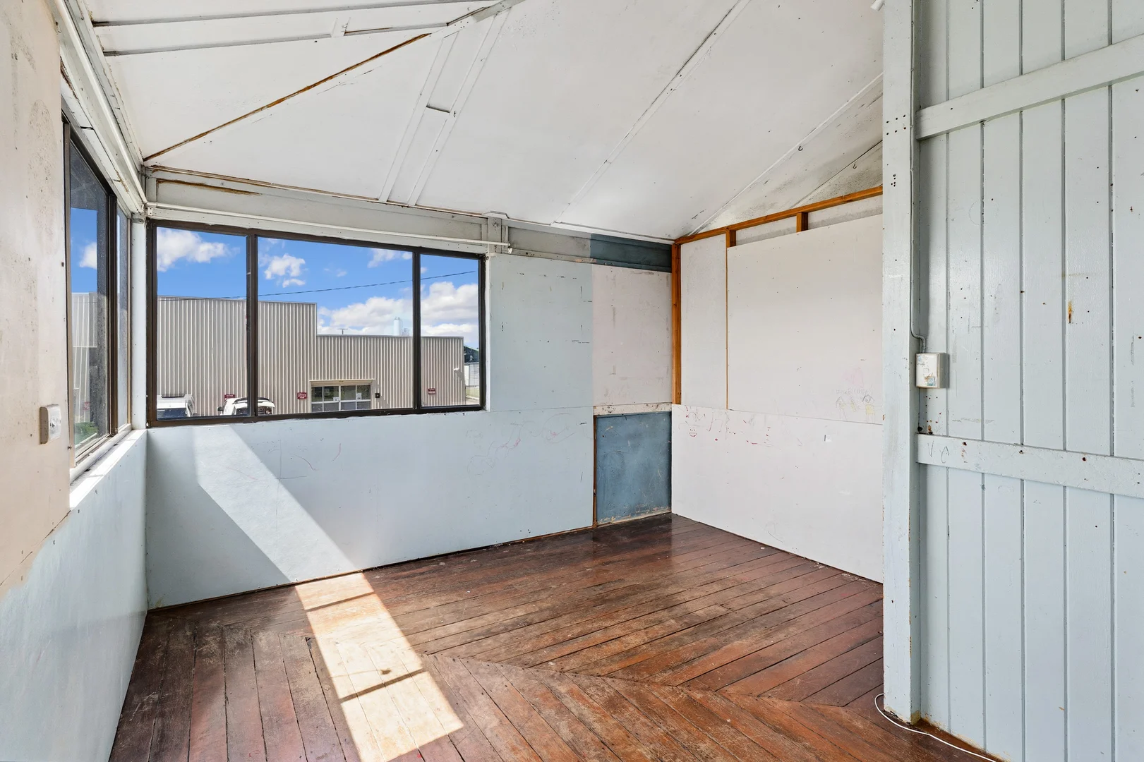 Additional image 9 of 58 Park Street, Park Avenue QLD 4701