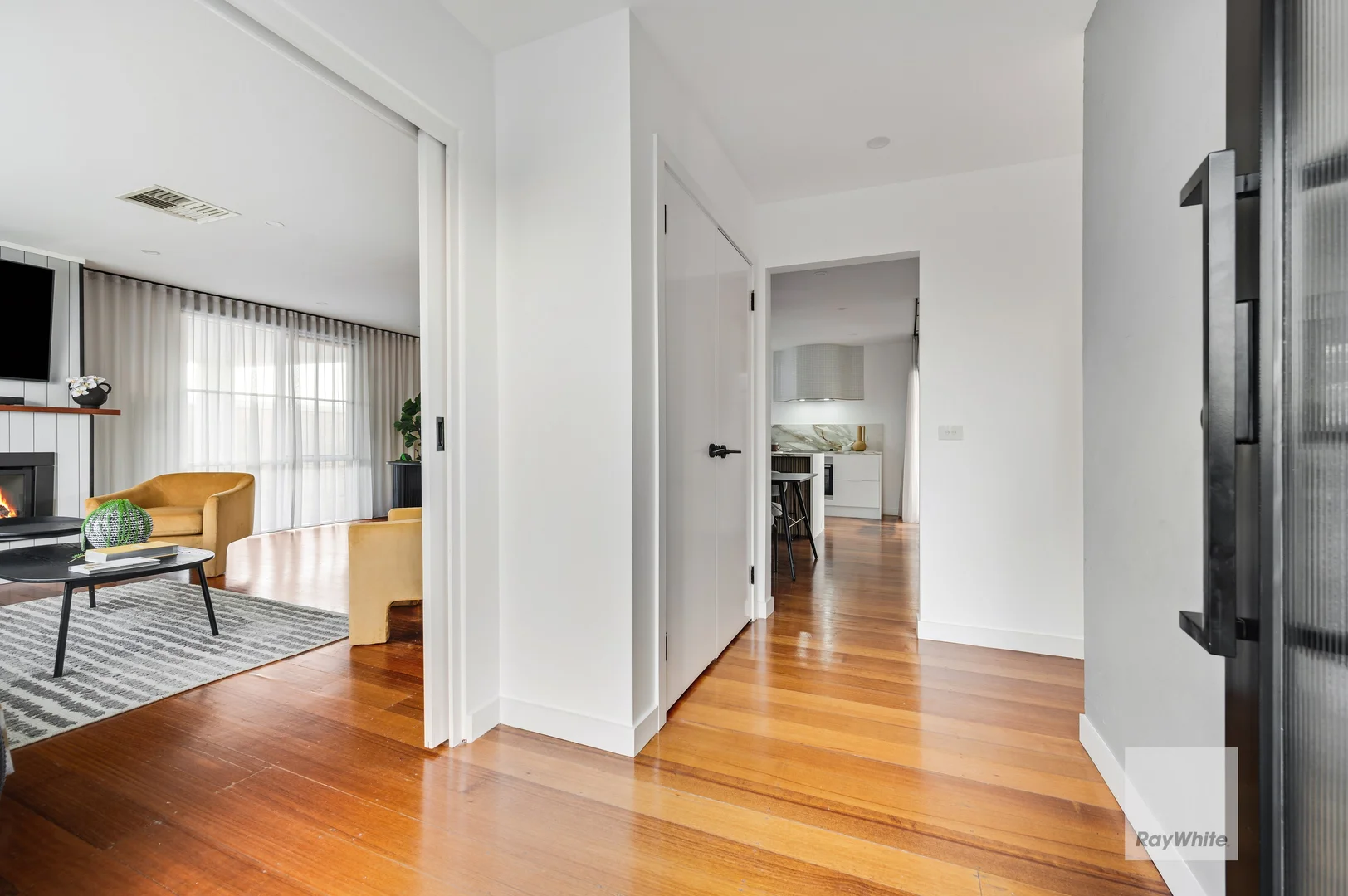 Additional image 4 of 9 Bladen Place, Gladstone Park VIC 3043