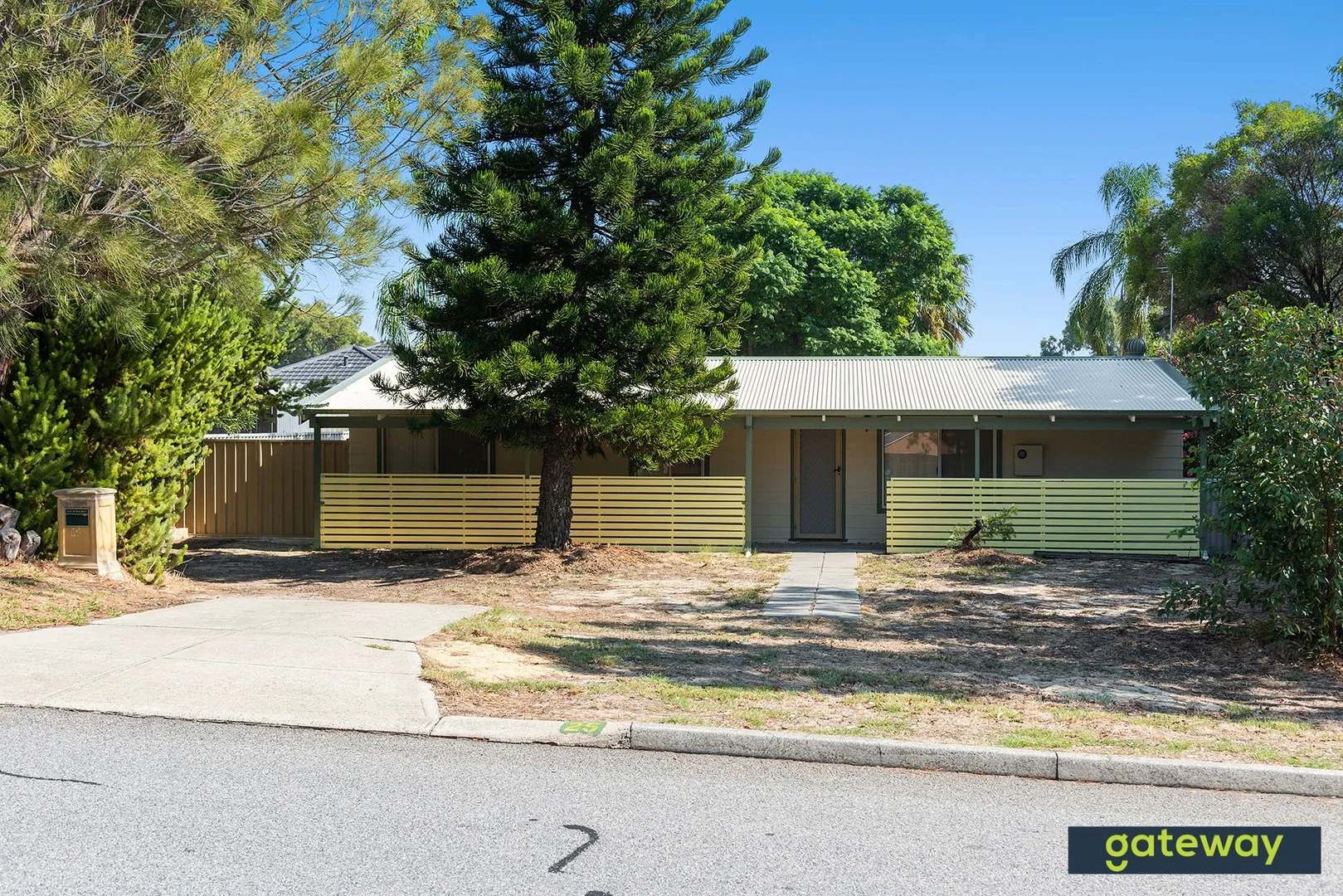 25 Walter Street, Gosnells WA 6110