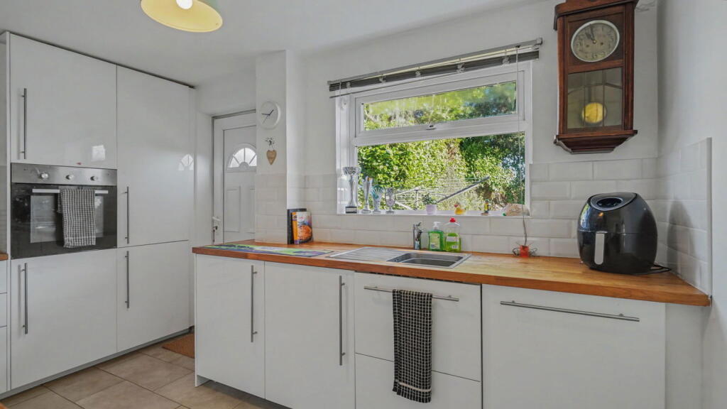 Additional image 5 of Oakwood Road, Hollywood, Birmingham, B47 5DL