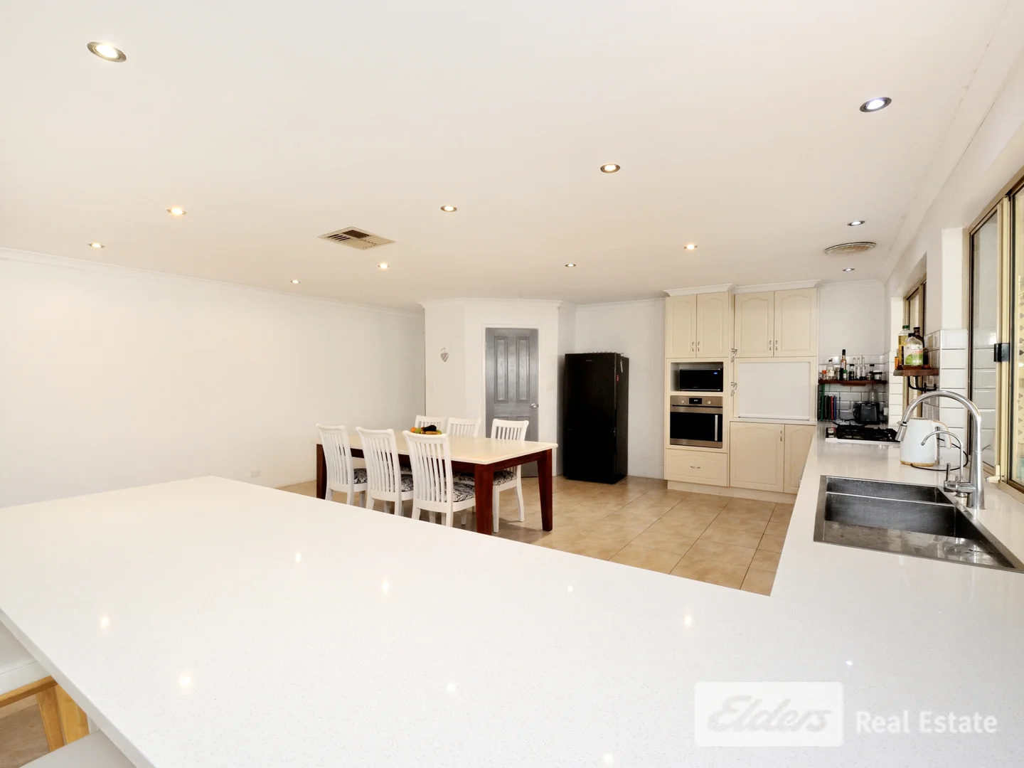 Additional image 10 of 48 Jubilee Drive, Waikiki WA 6169